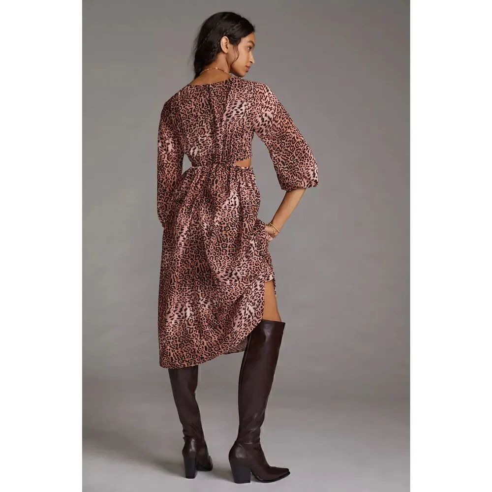 Anthropologie - Floral Cut-Out Midi Dress
Ranna Gill size S